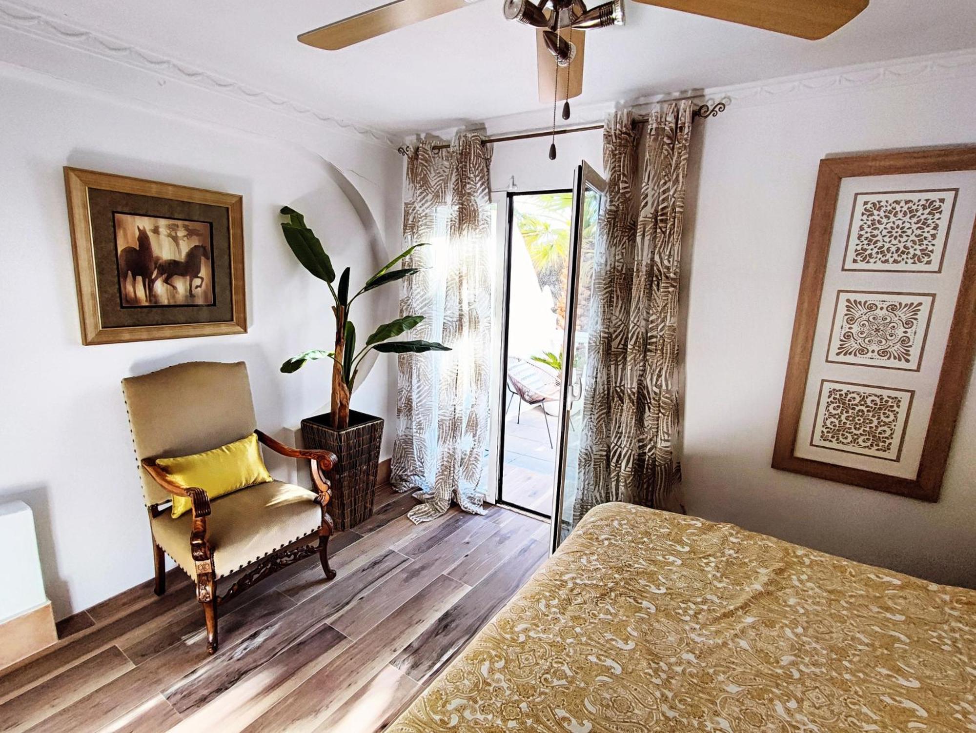 Cortijo Pennymaria Poolside Apartment Near Montefrio With Stunning Views Eksteriør billede